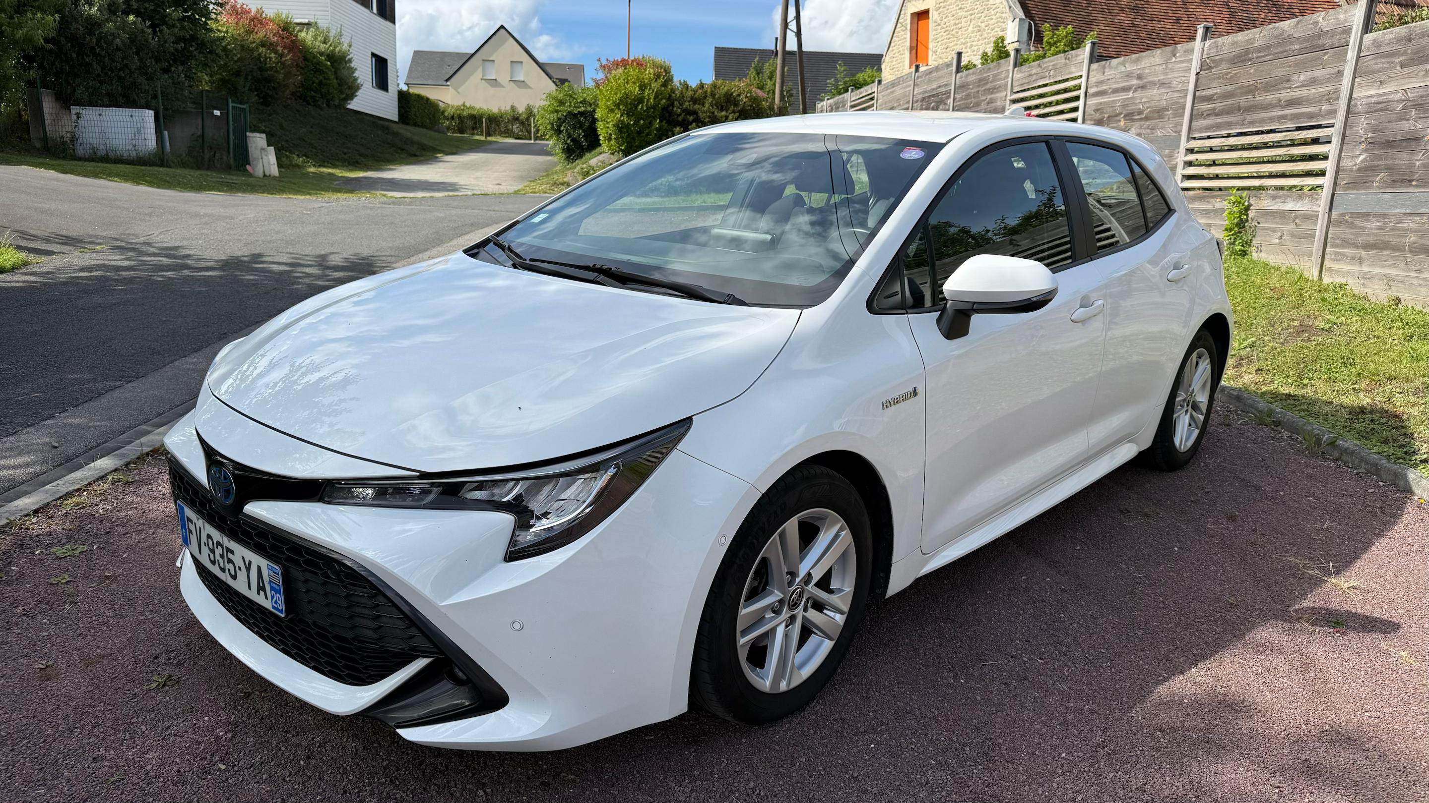 Toyota COROLLA 2020 à Bavent