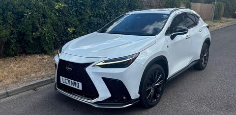 Lexus NX450h+ 2022