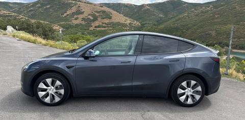 Tesla Model Y 2020