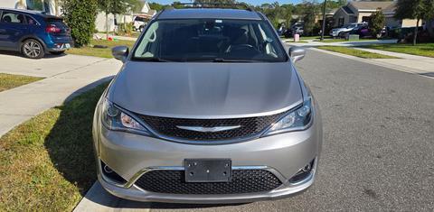 Chrysler Pacifica 2017