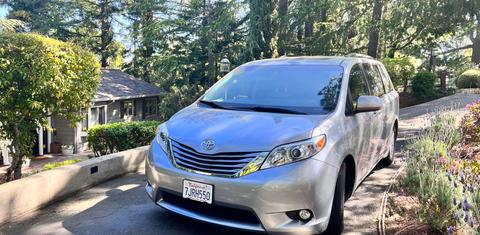 Toyota Sienna 2015