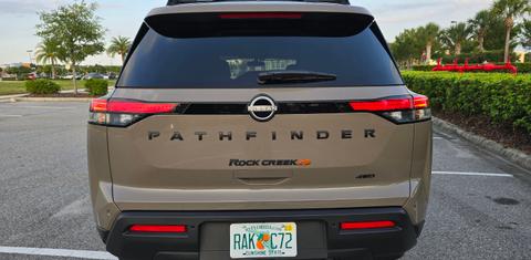 Nissan Pathfinder 2023