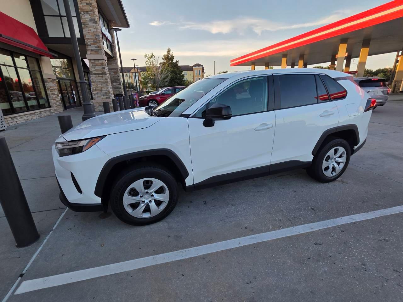 Toyota RAV4 2025 in Kissimmee, FL