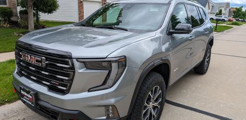 GMC Acadia 2024