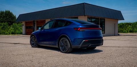 Tesla Model Y 2026