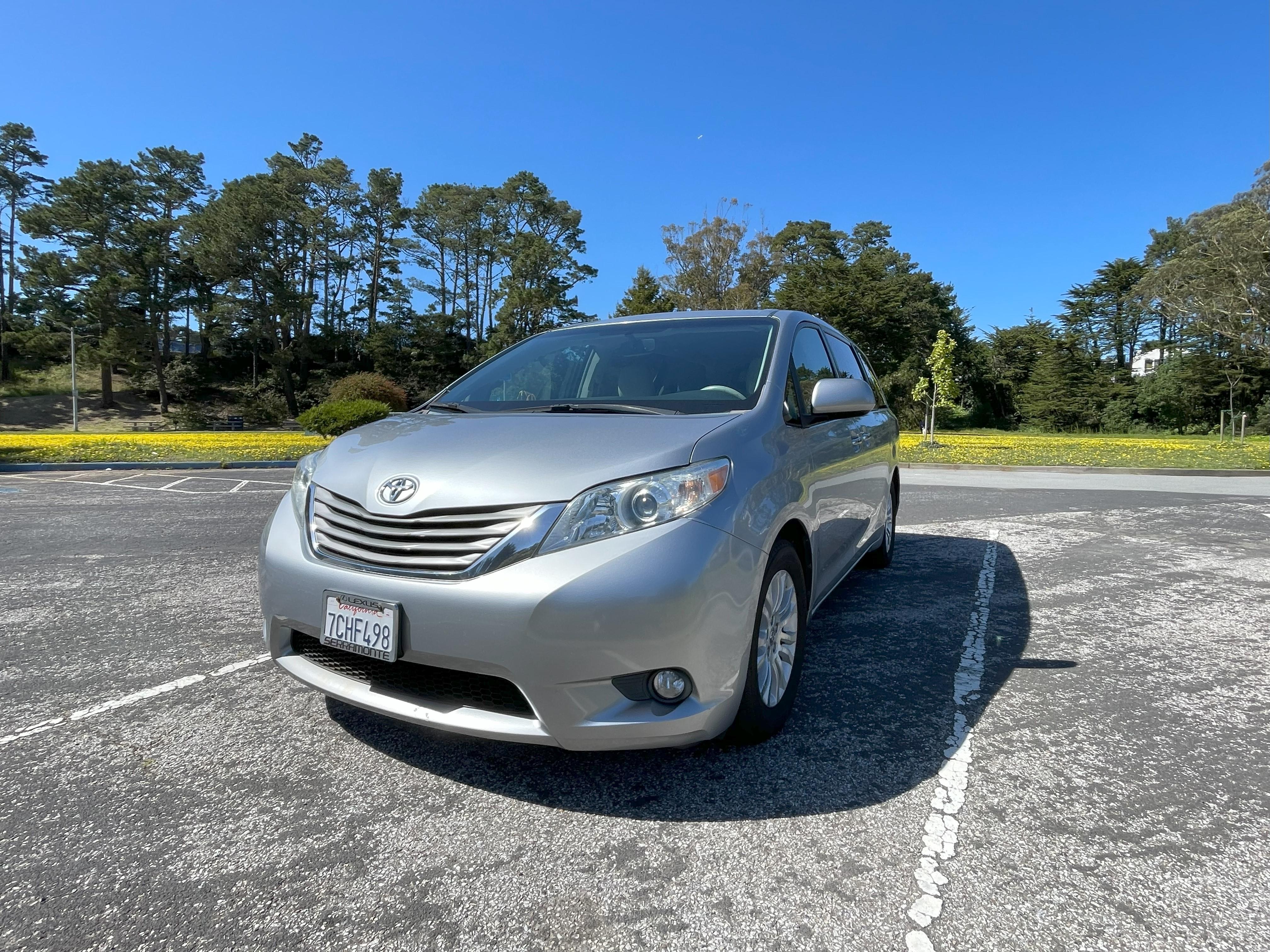 Toyota Sienna 2013 in 