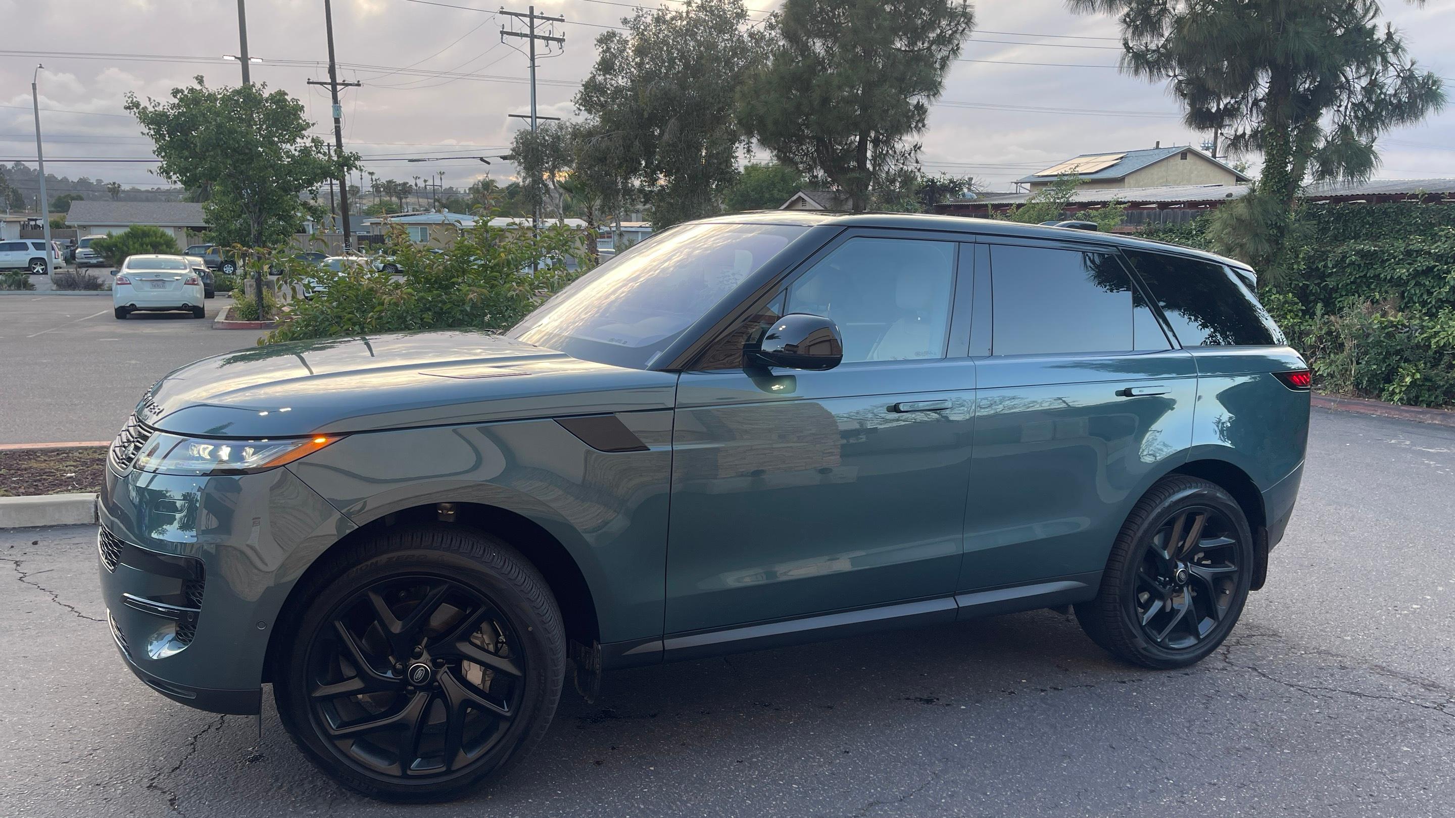 Land Rover Range Rover Sport 2023 in 