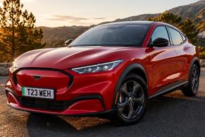 Ford Mustang Mach-E 2022 in Wembley