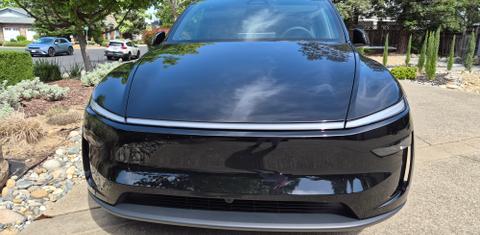 Tesla Model Y 2026