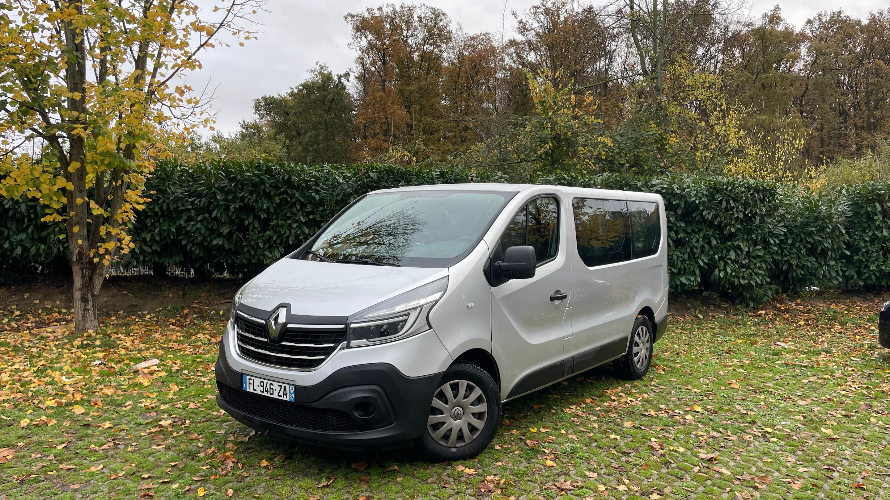 Renault TRAFIC III 2019 à Paris