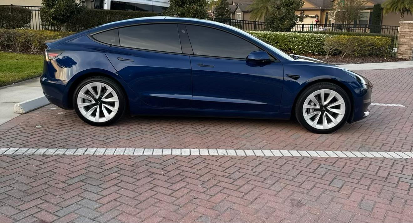 Tesla Model 3 2021 in St. Cloud, FL