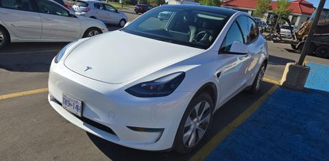 Tesla Model Y 2023