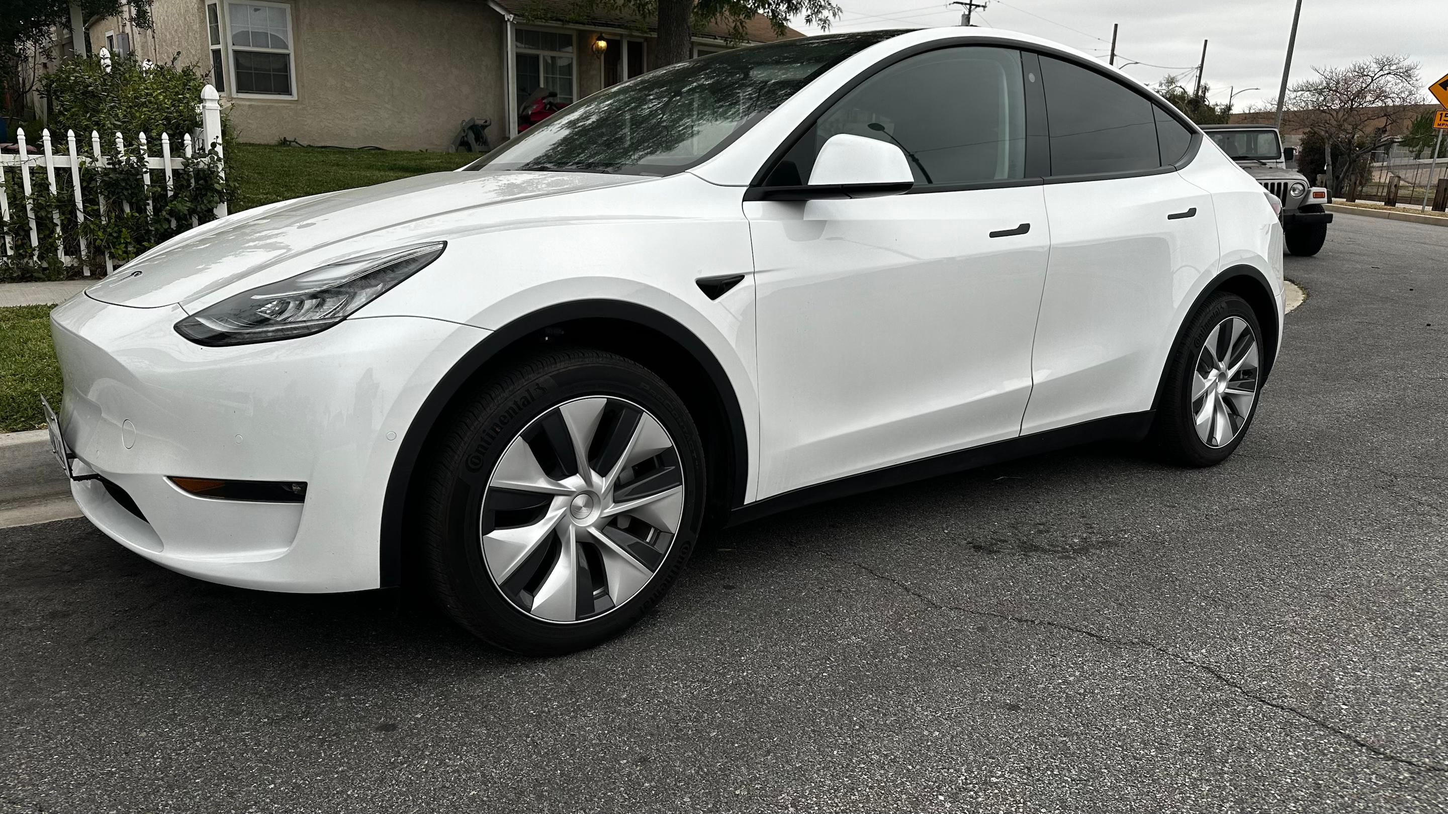 Tesla Model Y 2022 in 