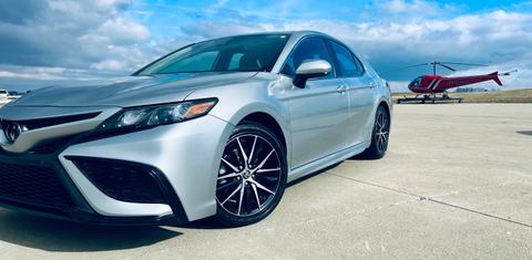 Toyota Camry 2021