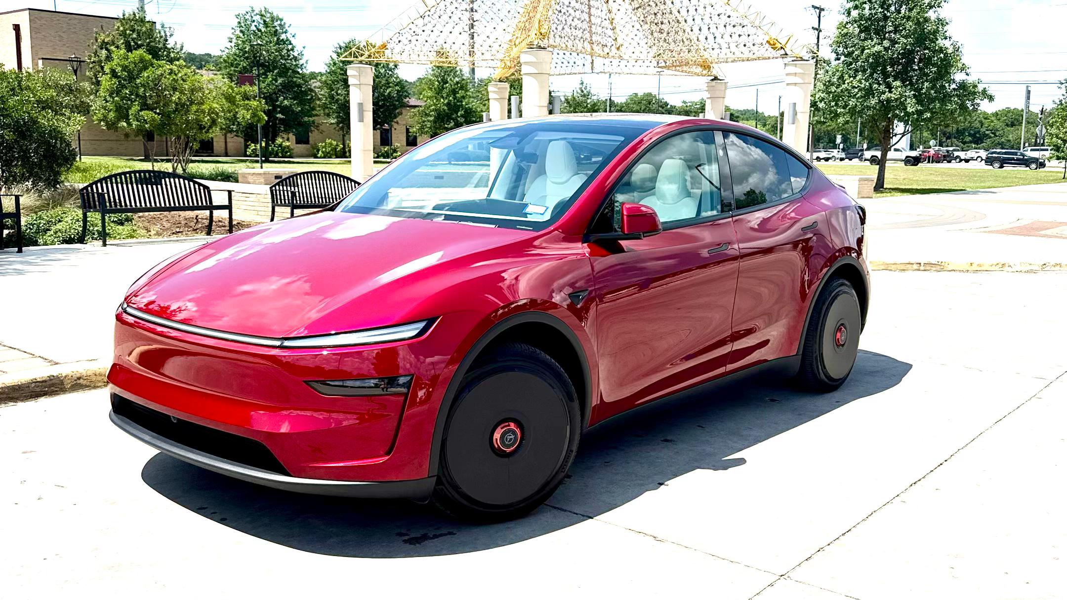 Tesla Model Y 2026 in San Marcos, TX