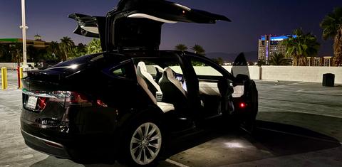 Tesla Model X 2017