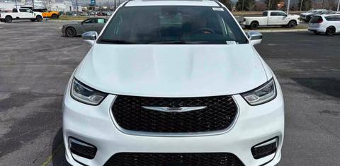Chrysler Pacifica 2024