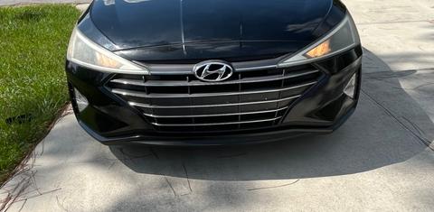 Hyundai Elantra 2019