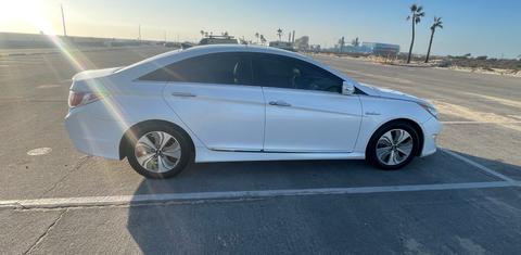 Hyundai Sonata Hybrid 2014