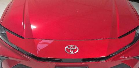 Toyota Camry Hybrid 2026