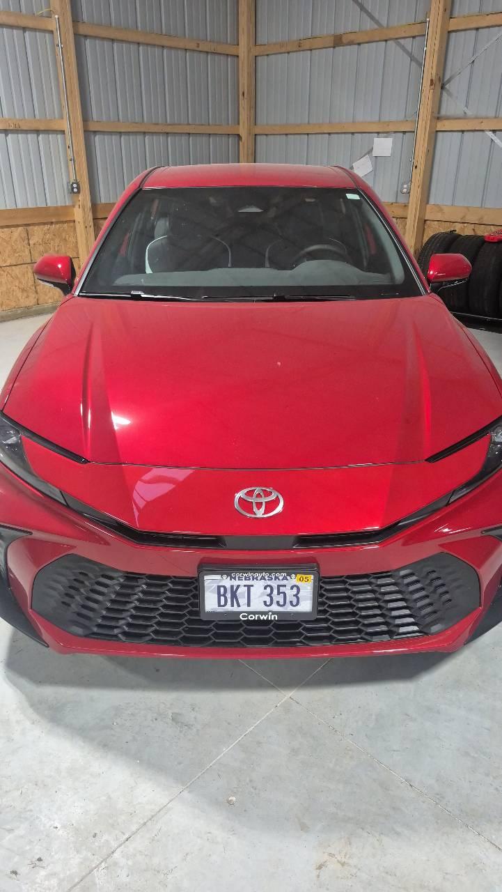 Toyota Camry Hybrid 2026 in Lincoln, NE