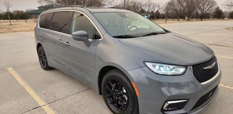 Chrysler Pacifica 2022