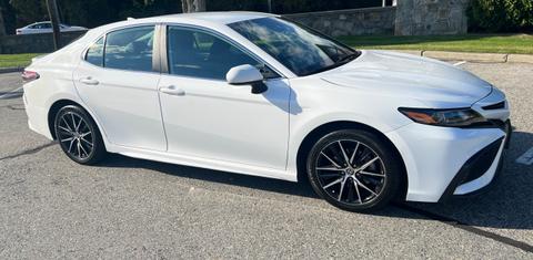 Toyota Camry 2021