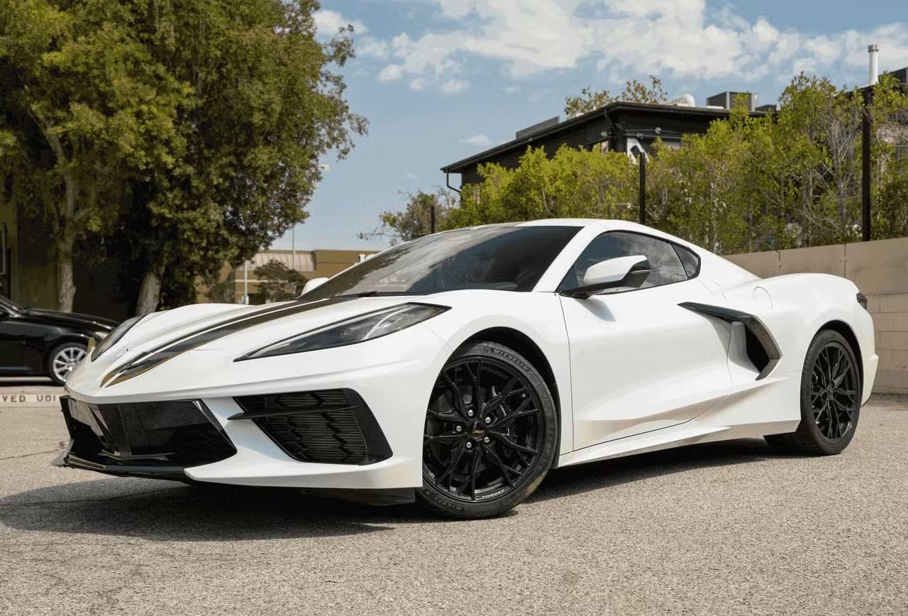 Chevrolet Corvette 2025 in 