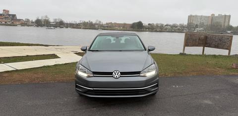 Volkswagen Golf 2021