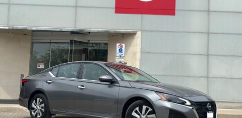 Nissan Altima 2023
