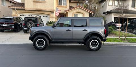 Ford Bronco 2023