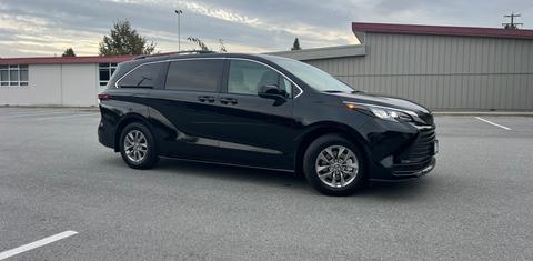 Toyota Sienna 2025