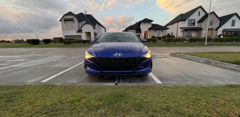 Hyundai Elantra 2021