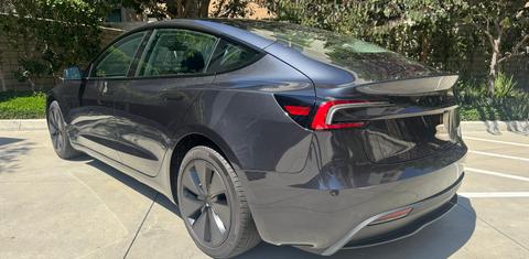 Tesla Model 3 2024
