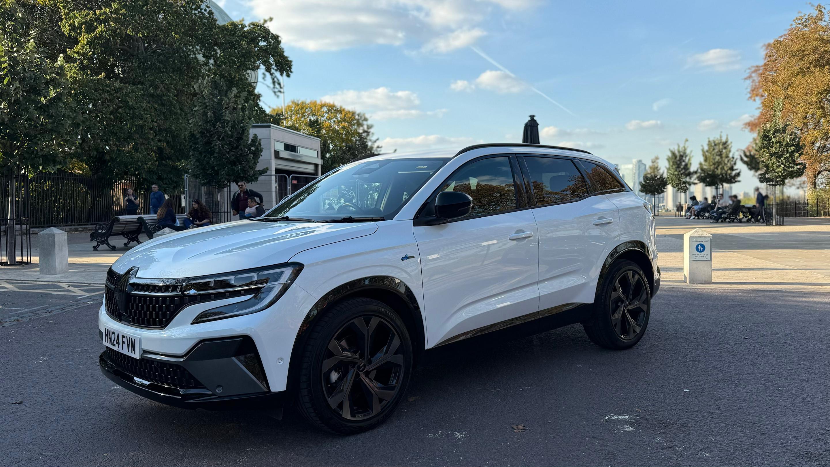 Renault Austral 2024 in London