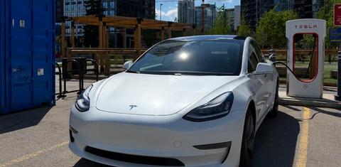 Tesla Model 3 2020