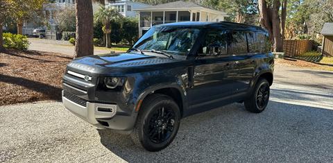 Land Rover Defender 2024