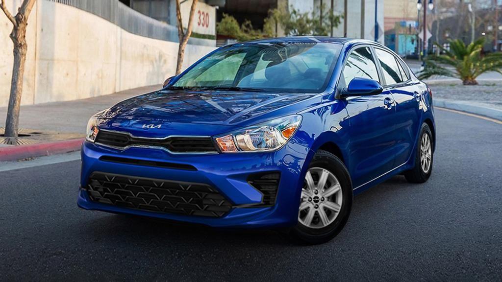Kia Rio 2023 in Crescent Township, PA