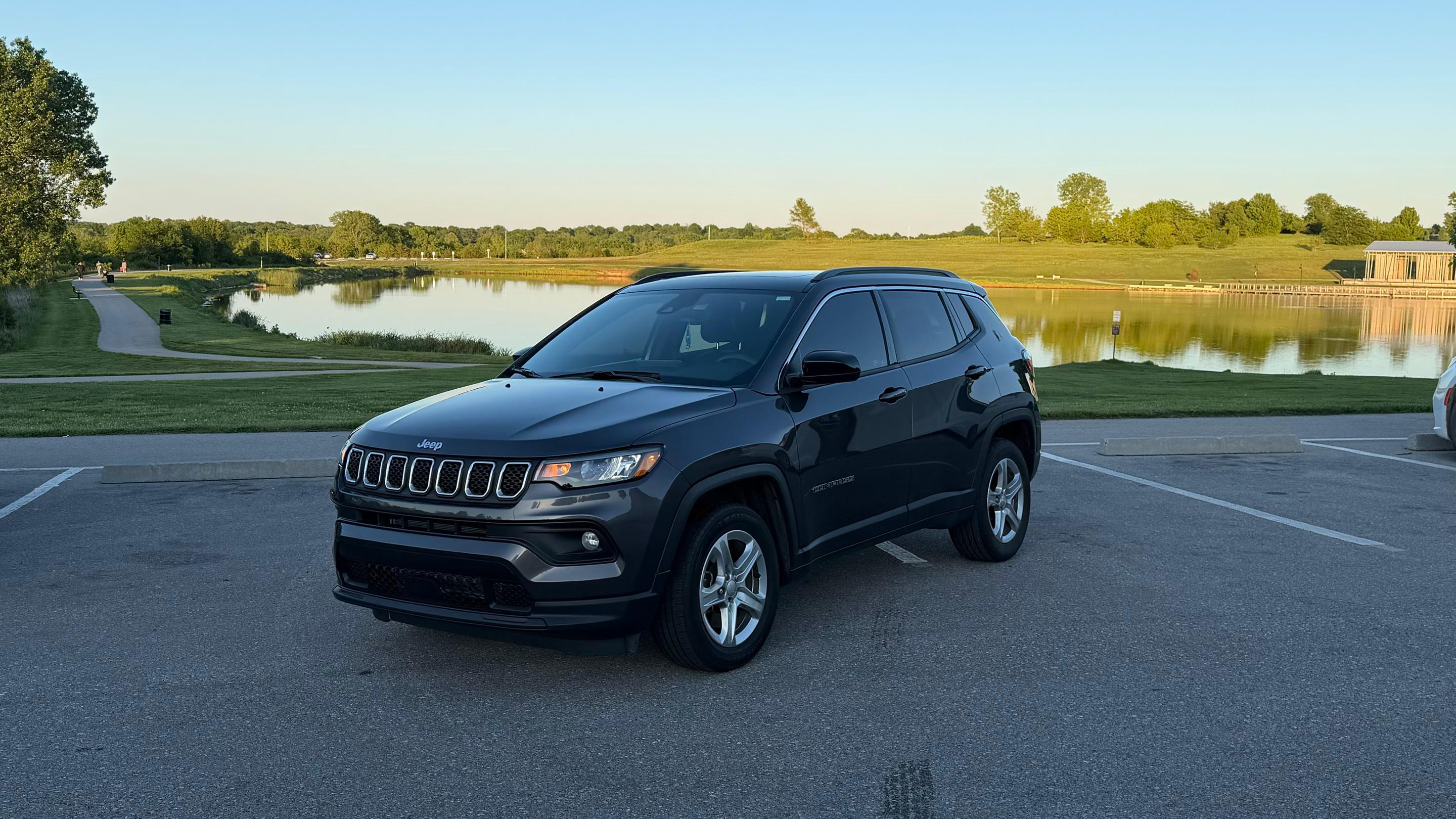 Jeep Compass 2024 in Raymore, MO