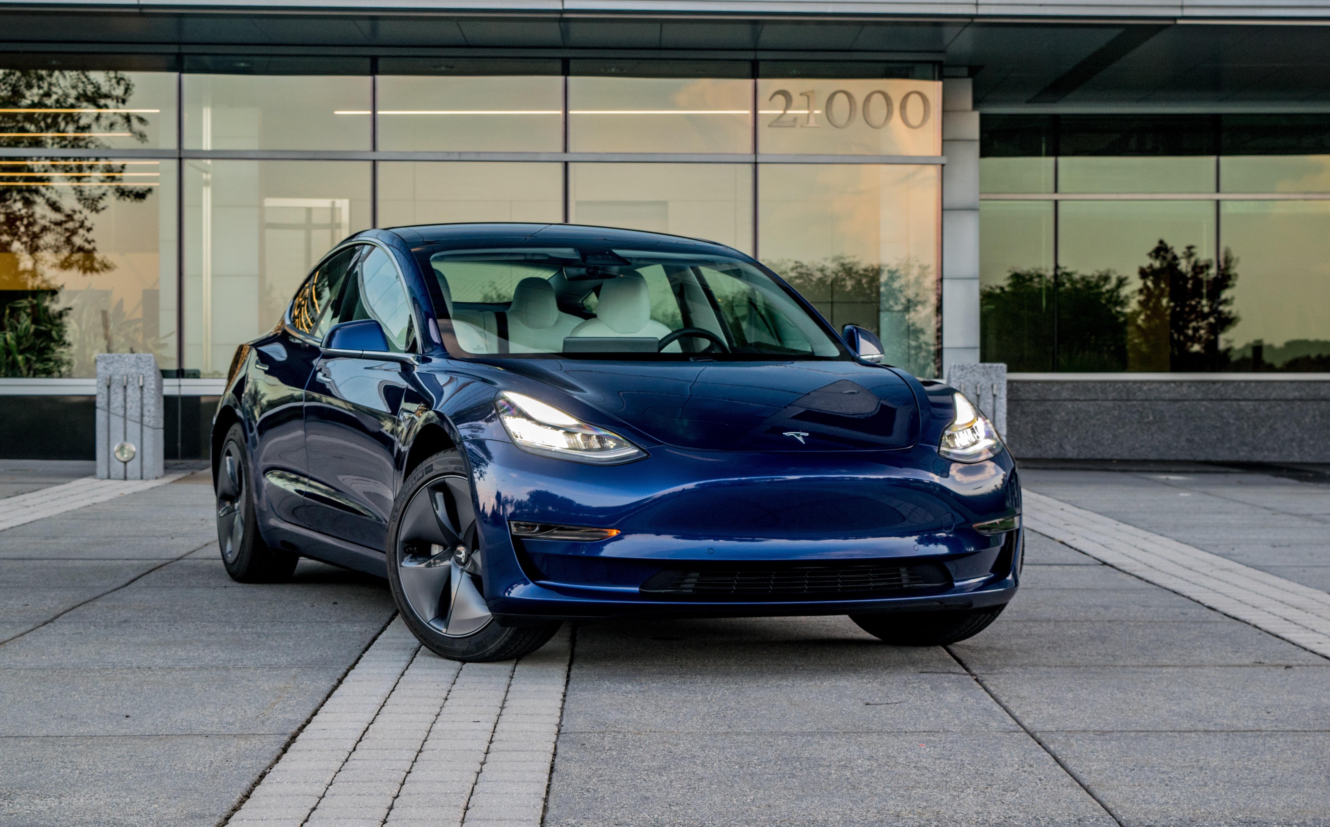 Tesla Model 3 2020 in 
