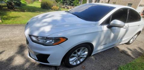 Ford Fusion Hybrid 2019