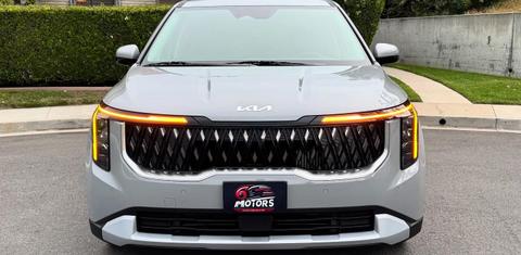 Kia Carnival Hybrid 2025
