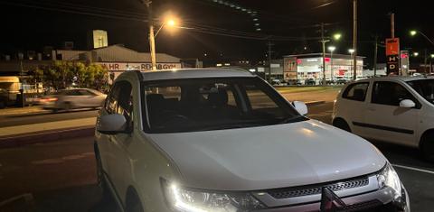 Mitsubishi OUTLANDER 2018