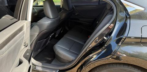 Lexus ES 2023