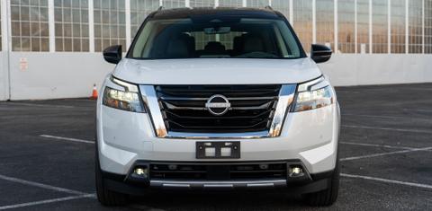 Nissan Pathfinder 2025