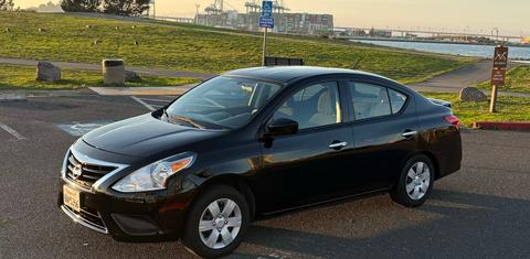 Nissan Versa 2018