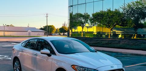 Ford Fusion Hybrid 2019