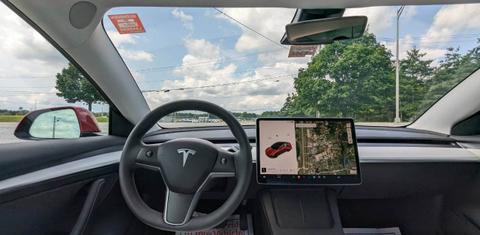 Tesla Model 3 2023