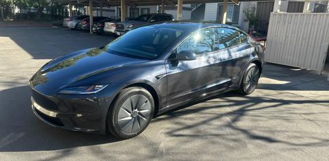 Tesla Model 3 2025