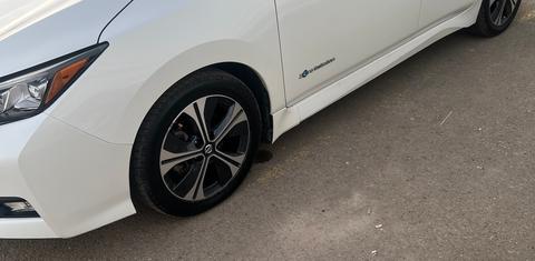 Nissan LEAF 2018